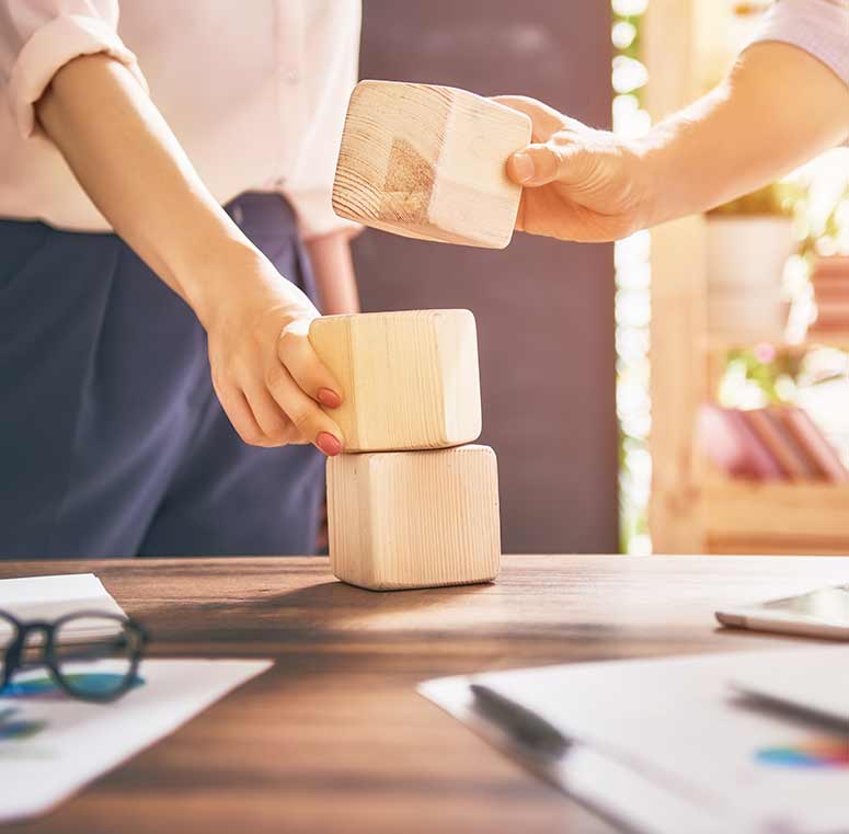 FA团队晋升路径如下